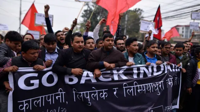কাঠমান্ডুতে ভারত বিরোধী একটি বিক্ষোভ। ভারত বিরোধীতা দিনে দিনে বাড়ছে নেপালে