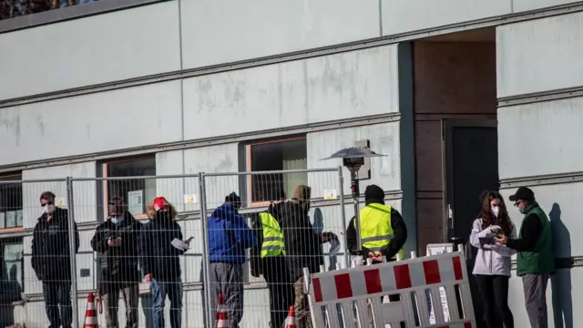 Германия ввела проверки для прибывающих из Чехии