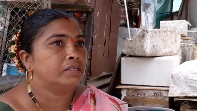 मछली बेचने वाली एक महिला