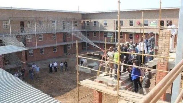 Chuo Kikuu cha Walter Sesulu