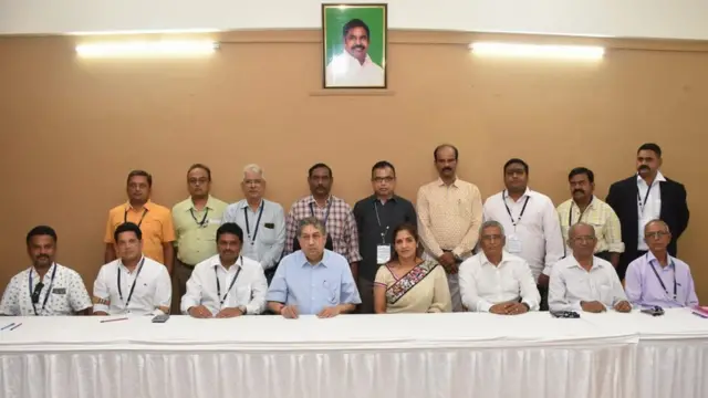 நிர்வாகிகள்