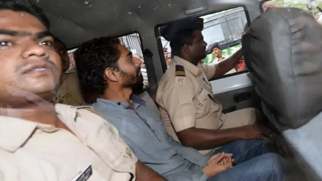 પ્રતિકાત્કમ તસવીર