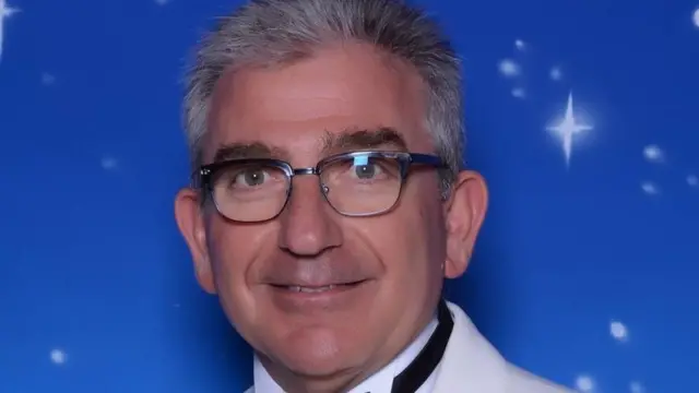 القبطان روبيرتو ليوتا