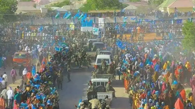 Kolonyada madaxweynaha oo la galbinayo