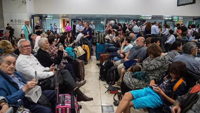 آپٹیکل فائبر کیبل