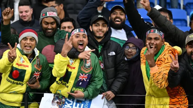 অস্ট্রেলিয়ার মাটিতে বাংলাদেশের সমর্থকদের উল্লাস