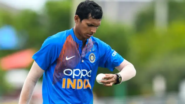 तेज़ गेंदबाज़ नवदीप सैनी