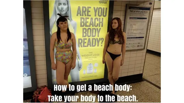 Una campaña organizada bajo el hashtag #everybodyisready (todos están listos). Las blogueras Fiona Longmuir y Tara Costello posaron en sus bikinis delante del anuncio.