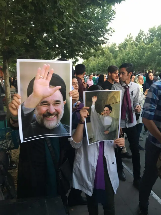 شادمانی هواداران روحانی