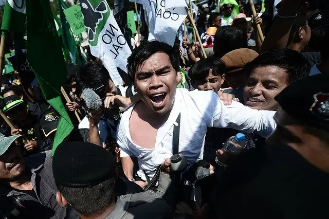 โรงไฟฟ้าถ่านหิน