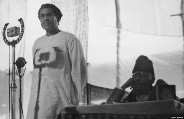 મૌલાના આઝાદની તસવીર