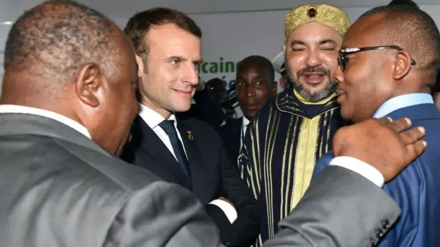 L'ancien Premier ministre Bissau-Guinéen Umaro Sissoco Embalo avec Macron, Bongo et Mouhamed 6 à Abidjan en 2017, au sommet UA-UE.