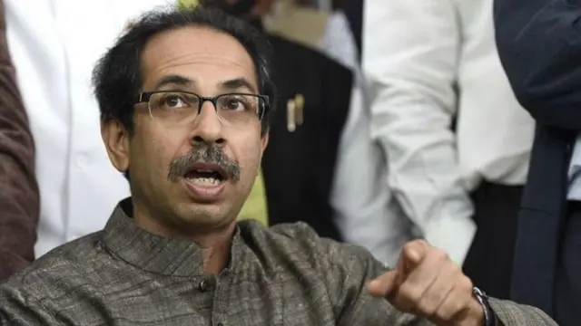 உத்தவ் தாக்கரே