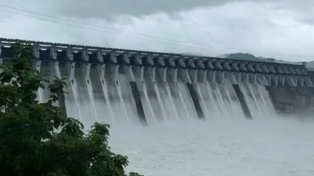 सरदार सरोवर धरण