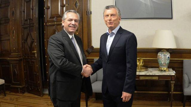 Encontrojogar loteria pelo celularAlberto Fernández e Mauricio Macri na Casa Rosada no dia seguinte às eleições