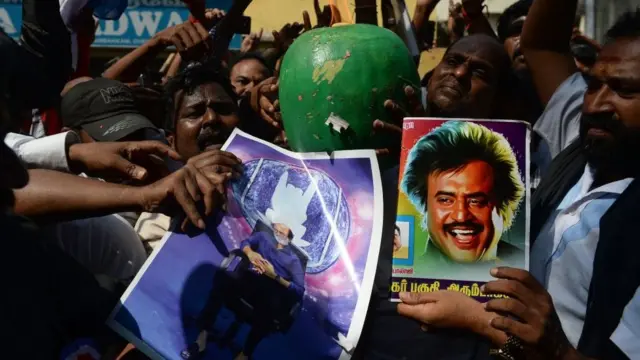 44304988 - "காலா ரஜினி சொன்னதைத்தான் தூத்துக்குடி மக்கள் செய்தார்கள்"