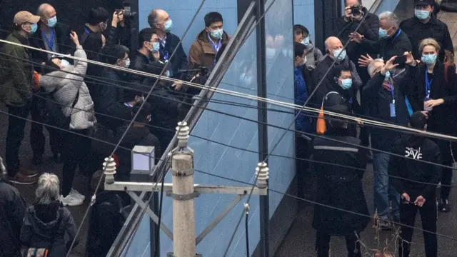 Los investigadores de la OMS visitaron el mercado de Wuhan el pasado mes de enero.