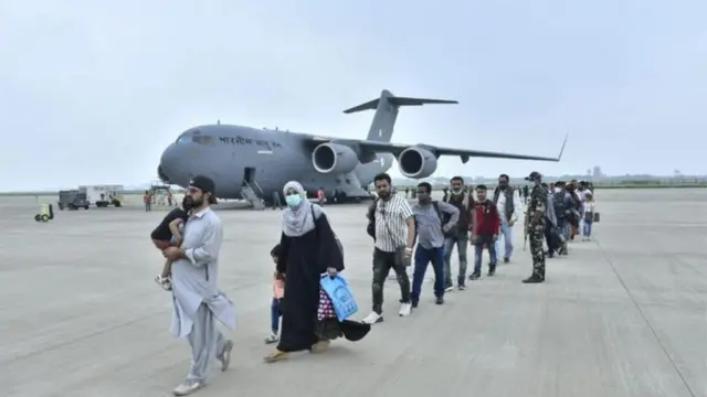 ਭਾਰਤ ਪੁੱਜੇ ਅਫ਼ਗਾਨ ਨਾਗਰਿਕਾਂ ਵਿੱਚ 20 ਤੋਂ ਵੱਧ ਸਿੱਖ ਵੀ ਮੌਜੂਦ ਹਨ।