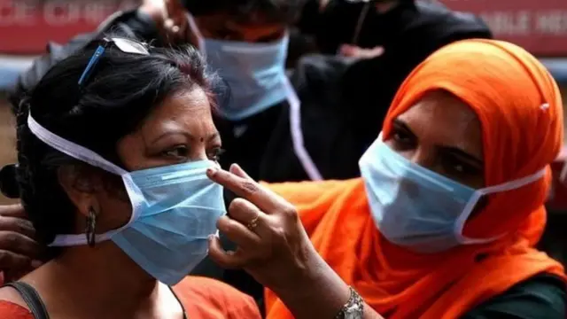 தமிழ்நாட்டில் தேர்தலுக்குப் பிறகு கொரோனா ஊரடங்கா? என்ன சொல்கிறார் சுகாதாரத்துறை செயலாளர்?