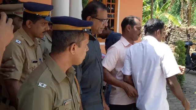 पूर्व पादरी रॉबिन वडक्कमचेरी