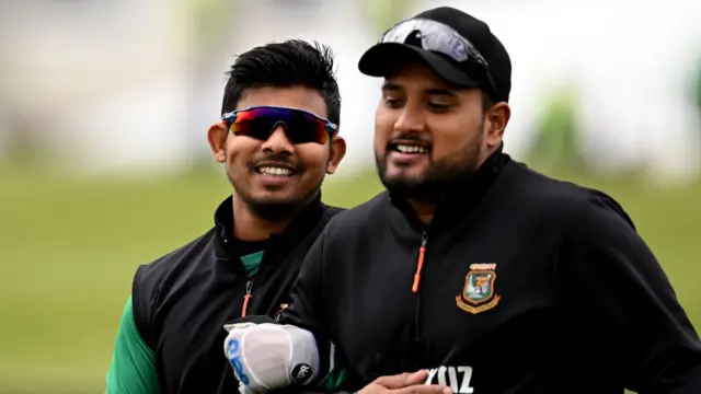 ইয়াসির রাব্বি, মোসাদ্দেক হোসেন