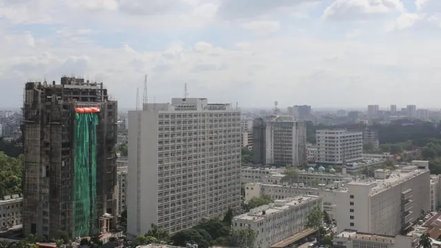 ঢাকায় বাংলাদেশ সচিবালয়