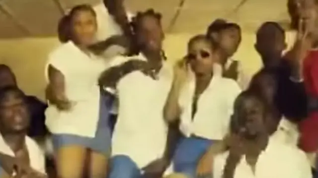 Abakinye muri iyi ndirimbo polisi nabo ngo izobabaza