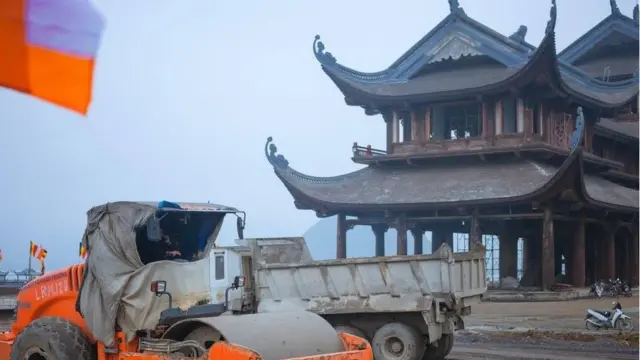 tam chúc