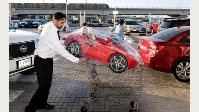 Торговый центр "Оазис", 6 января 2016 г.