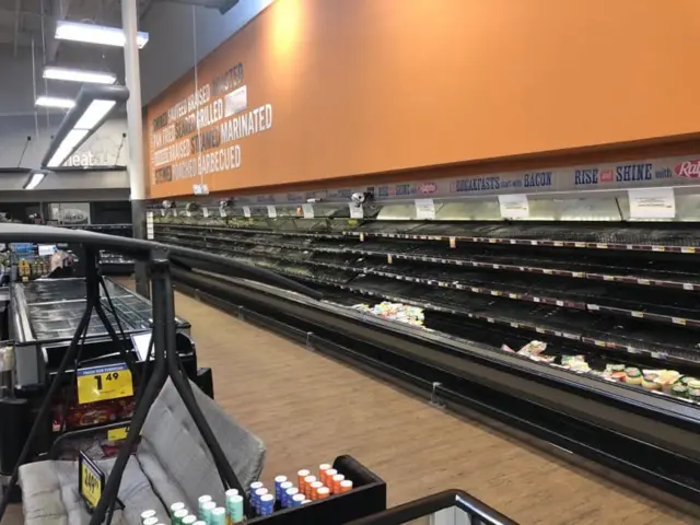Cảnh một chợ Ralph's ở miền Nam California chiều ngày 19/3