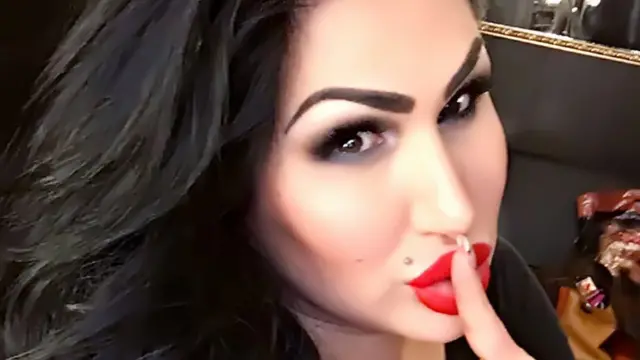 Katta trans rasmlar Katta trans rasmlar