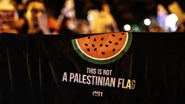 "Il ne s'agit pas d'un drapeau palestinien".