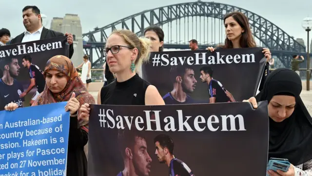 #SaveHakeem กลายเป็นแฮชเท็กเรียกร้องโดยกลุ่มพิทักษ์สิทธิมนุษยชนในนครซิดนีย์ ให้ทางการไทยปล่อยตัวนายฮาคีม