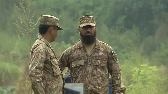 Imran Khan, Pakistan Army