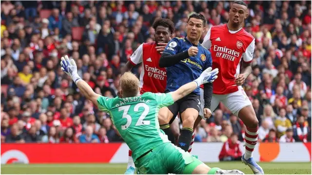 C. Ronaldo gba goolu sile Arsenal