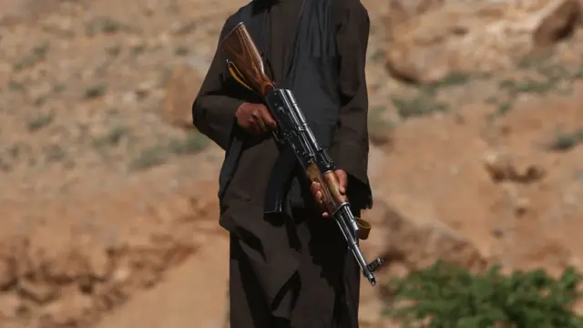 طالب وسله وال