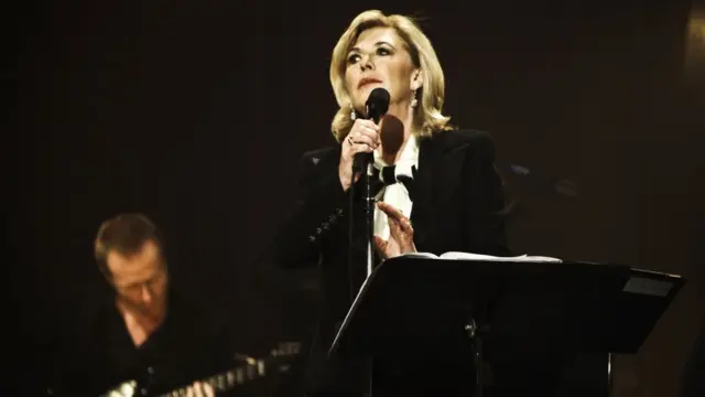 Меријен Фејтфул