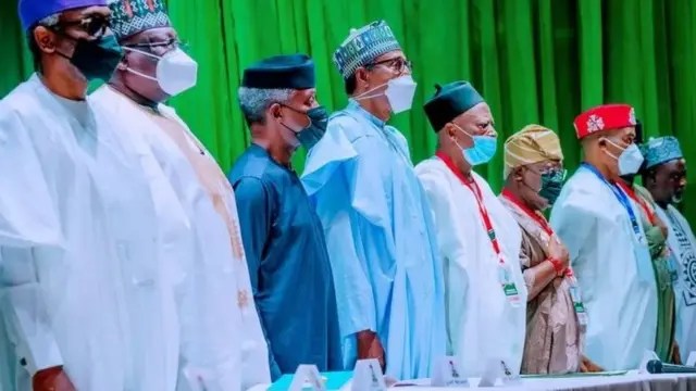 Aworan awọn eekan ẹgbẹ APC