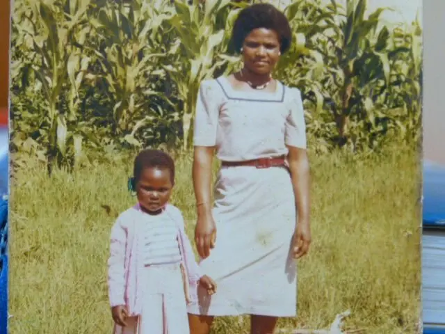 Jane kairie alilazimika kufanyakazi ya yaya akiwa na miaka 10