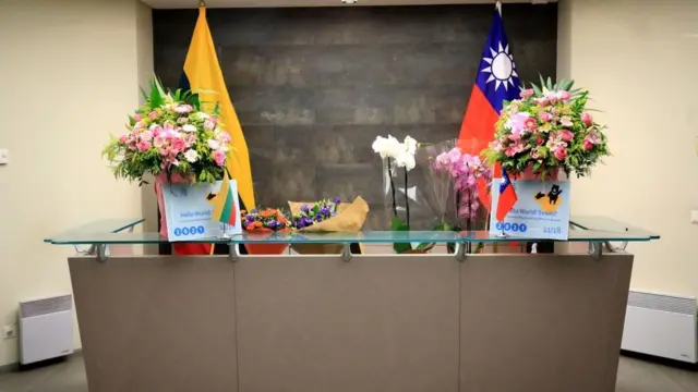 Тайвань та Литва