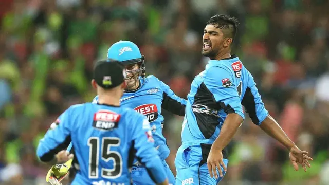 इश सोधी, पंजाब, भारत, न्यूझीलंड