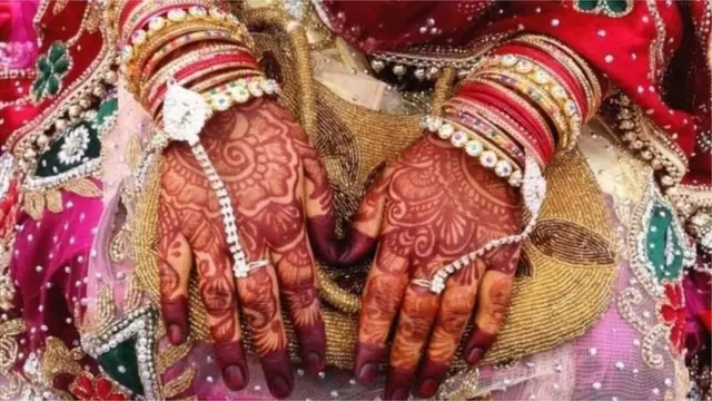 પ્રતીકાત્મક તસવીર