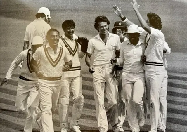 VASIM AKRAM BIOGRAPHY DRUGS