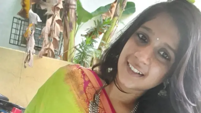 சுபஸ்ரீ