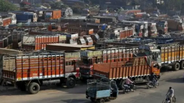 கூட்டாட்சித் தத்துவத்துக்கு முரணான ஜிஎஸ்டி வரி