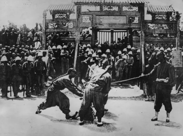 同样的中国历史不同的两岸教科书- BBC News 中文