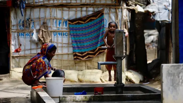 রোহিঙ্গা শিবিরে এখন গুজবের হিড়িক