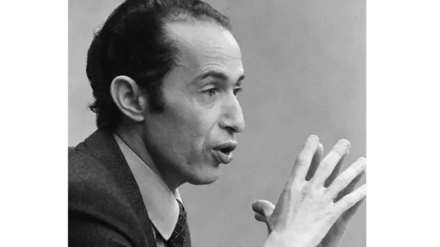 وزير خارجية الجزائر السابق بن يحي