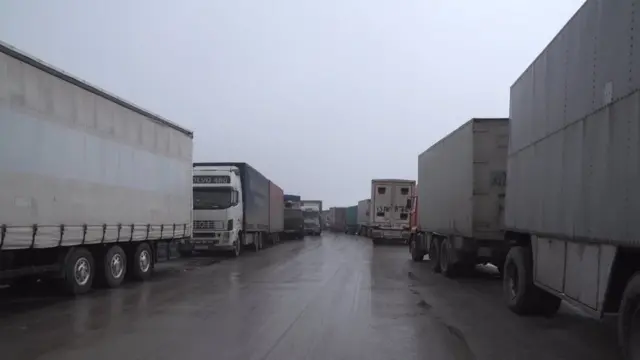 Кыргызстан-Казакстан чек арасында жүк өткөрүү түйшүгү акыркы эки жылдан бери уланып келүүдө