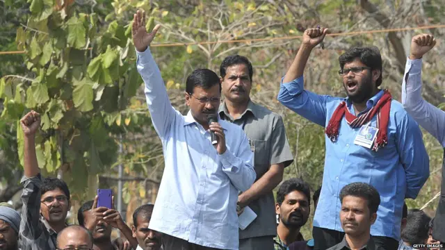 કેજરીવાલની તસવીર